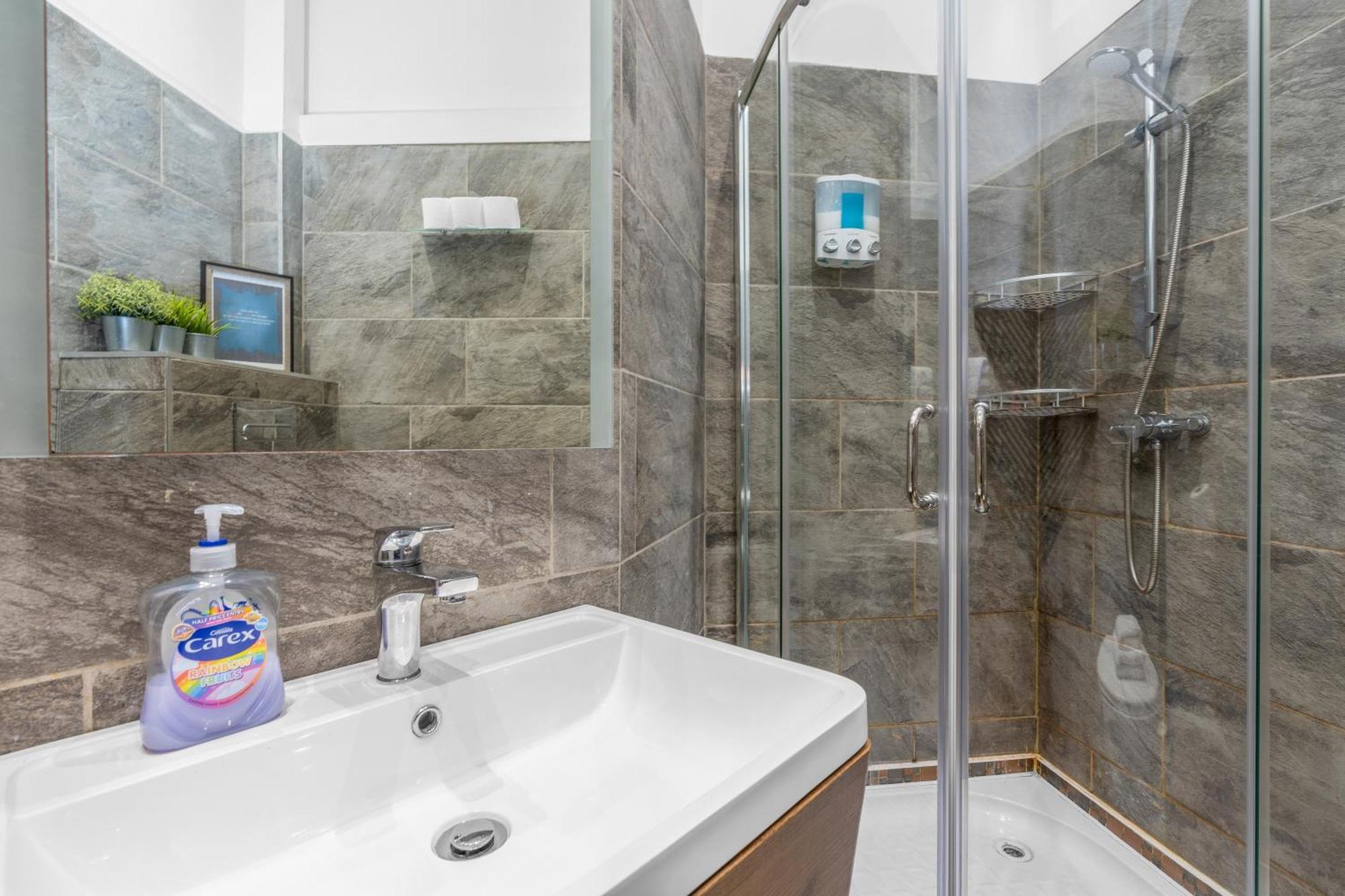 Cosy Modern City Centre Flat Edynburg Zewnętrze zdjęcie